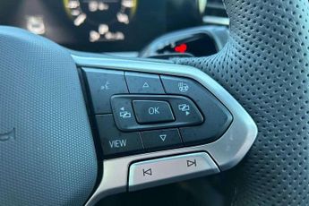 Volkswagen Passat Estate 1.5 TSI eHybrid R-Line 5dr DSG