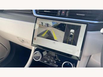 Jaguar F-Pace 2.0 D200 R-Dynamic HSE Black 5dr Auto AWD