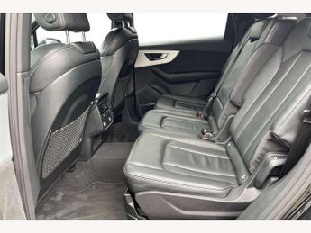 Audi Q7 50 TDI Quattro S Line 5dr Tiptronic