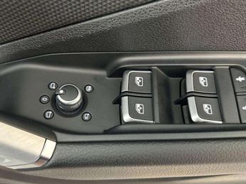 Audi Q2 35 TFSI Black Edition 5dr S Tronic