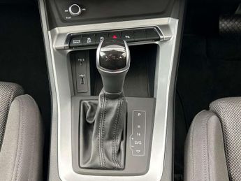 Audi Q3 35 TDI Sport 5dr S Tronic