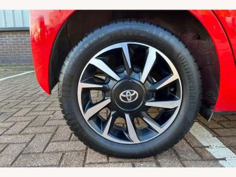 Toyota Aygo 1.0 VVT-i X-Trend TSS 5dr x-shift