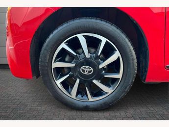 Toyota Aygo 1.0 VVT-i X-Trend TSS 5dr x-shift