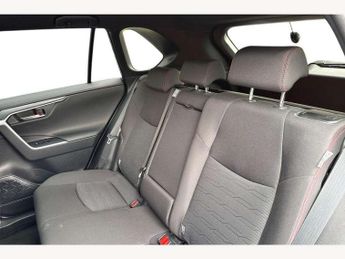 Toyota RAV4 2.5 PHEV Design 5dr CVT
