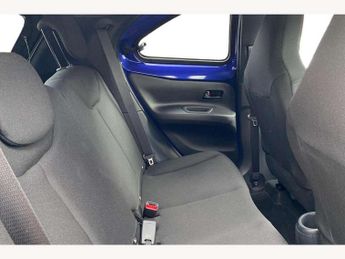 Toyota Aygo X 1.0 VVT-i Edge 5dr Auto
