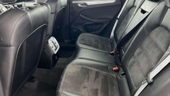 Porsche Macan GTS 5dr PDK