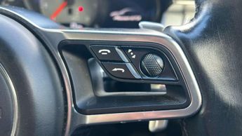 Porsche Macan GTS 5dr PDK