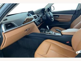 BMW 3 Series Touring 320d Luxury 5dr Step Auto