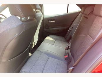 Toyota Corolla 1.8 VVT-i Hybrid Design 5dr CVT