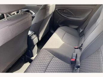 Toyota Yaris 1.5 Hybrid Icon 5dr CVT