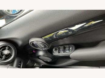 MINI Hatchback 5dr 1.5 Cooper Sport 5dr Auto