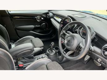 MINI Hatchback 5dr 1.5 Cooper Sport 5dr Auto