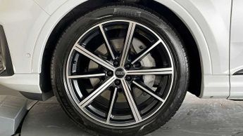 Audi Q7 55 TFSI Quattro S Line 5dr Tiptronic