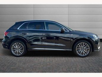 Audi Q3 35 TFSI S Line 5dr S Tronic