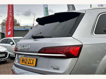 Audi Q7 50 TDI Quattro S Line 5dr Tiptronic