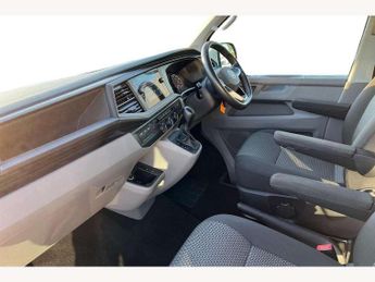 Volkswagen Transporter 2.0 TDI 150 Highline Kombi Van DSG