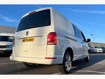 Volkswagen Transporter 2.0 TDI 150 Highline Kombi Van DSG