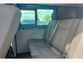 Volkswagen Transporter 2.0 TDI 150 Highline Kombi Van DSG