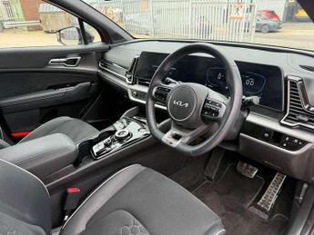 Kia Sportage 1.6T GDi 241 PHEV GT-Line 5dr Auto AWD