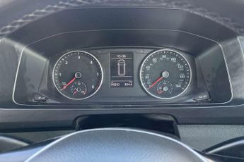 Volkswagen Transporter 2.0 TDI BMT 150 Highline Kombi Van DSG