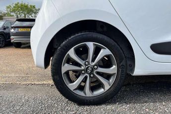 Hyundai i10 1.2 Premium SE 5dr Auto
