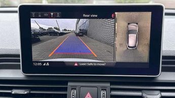 Audi Q5 55 TFSI e Quattro S Line Competition 5dr S Tronic