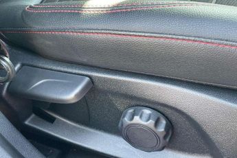 Ford Puma 1.0 EcoBoost Hybrid mHEV ST-Line X 5dr DCT