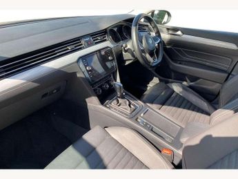 Volkswagen Passat Estate 2.0 TDI EVO SCR SEL 5dr DSG