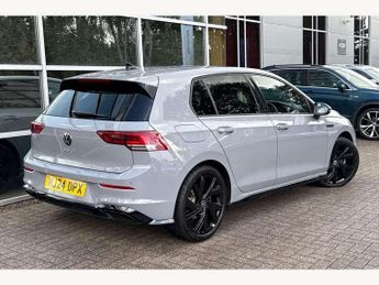 Volkswagen Golf 1.5 eTSI 150 Black Edition 5dr DSG
