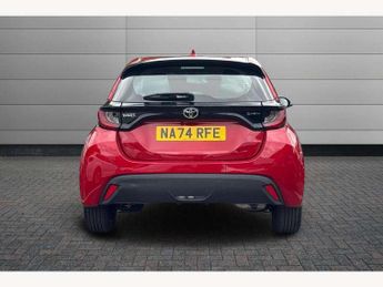 Toyota Yaris 1.5 Hybrid Icon 5dr CVT
