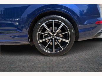 Audi Q7 50 TDI Quattro Black Edition 5dr Tiptronic