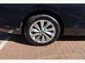 Skoda Superb Estate 1.5 TSI e-TEC SE Technology 5dr DSG