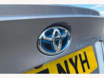Toyota C-HR 1.8 Hybrid Dynamic 5dr CVT