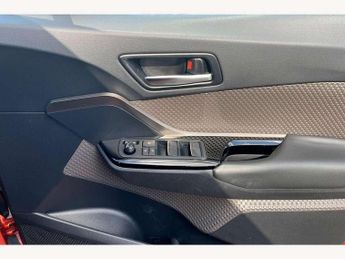 Toyota C-HR 2.0 Hybrid Orange Edition 5dr CVT