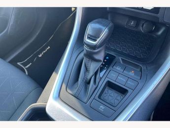 Toyota RAV4 2.5 VVT-i Hybrid Design 5dr CVT 2WD