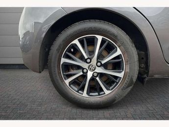 Toyota Yaris 1.5 Hybrid Icon Tech 5dr CVT