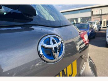 Toyota Yaris 1.5 Hybrid Icon Tech 5dr CVT