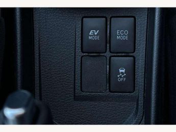 Toyota Yaris 1.5 Hybrid Icon Tech 5dr CVT
