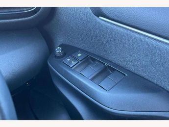 Toyota Yaris 1.5 Hybrid Dynamic 5dr CVT