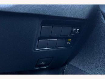 Toyota Yaris 1.5 Hybrid Dynamic 5dr CVT