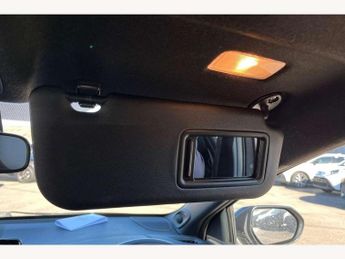 Toyota Yaris 1.5 Hybrid Dynamic 5dr CVT