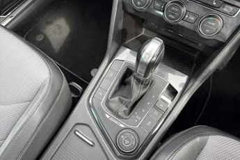 Volkswagen Tiguan 2.0 TDi 150 4Motion R-Line 5dr DSG