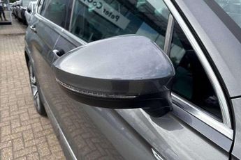 Volkswagen Tiguan 2.0 TDi 150 4Motion R-Line 5dr DSG