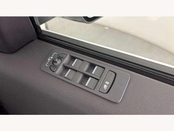 Land Rover Discovery Sport 1.5 P300e Urban Edition 5dr Auto [5 Seat]
