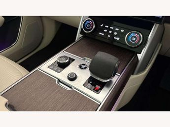 Land Rover Range Rover 3.0 P440e SE 4dr Auto