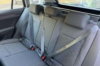 Volkswagen Golf Estate 1.5 eTSI 150 Life 5dr DSG