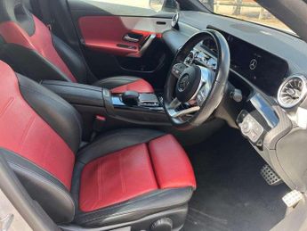 Mercedes-Benz CLA CLA 180 AMG Line Premium + Night Ed 4dr Tip Auto