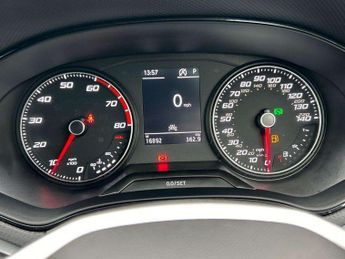 SEAT Arona 1.0 TSI 110 FR Edition 5dr DSG