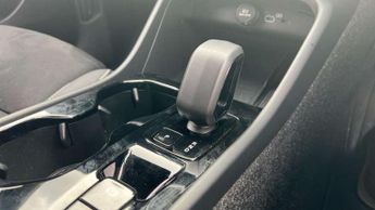 Volvo XC40 2.0 B3P Plus Dark 5dr Auto