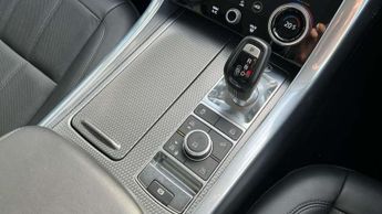 Land Rover Range Rover Sport 3.0 D300 HSE Dynamic 5dr Auto